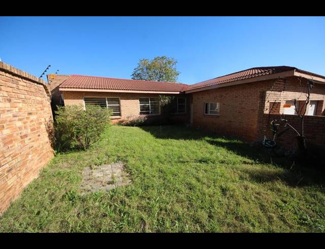 3 BEDROOM PROPERTY TO RENT IN FERNDALE